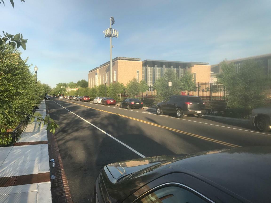 Steps To Convention Center, Downtown Dc, And Metro Station: Private And Comfortable Bedroom/Bathroom Washington Eksteriør billede